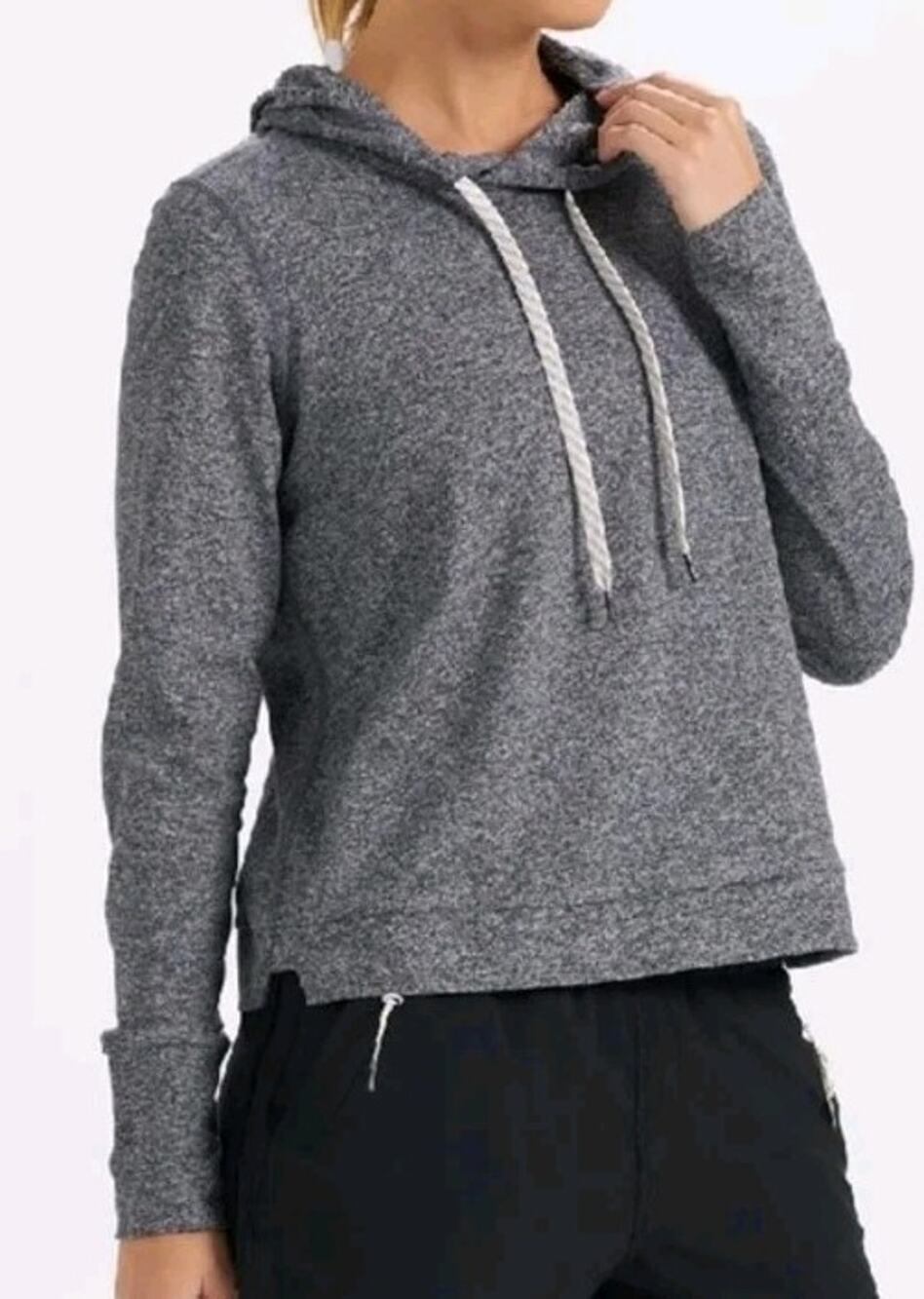 Vuori Women Heather Gray Halo Essential Hoodie Performance Size Small Athleisure